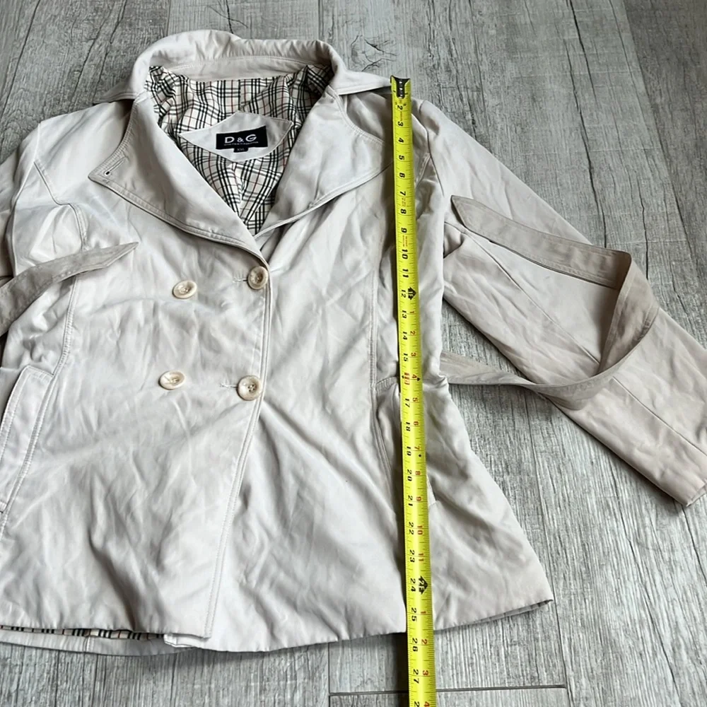 Dolce & Gabbana Cream Neutral Coat with‎ Waist Tie Size XXL